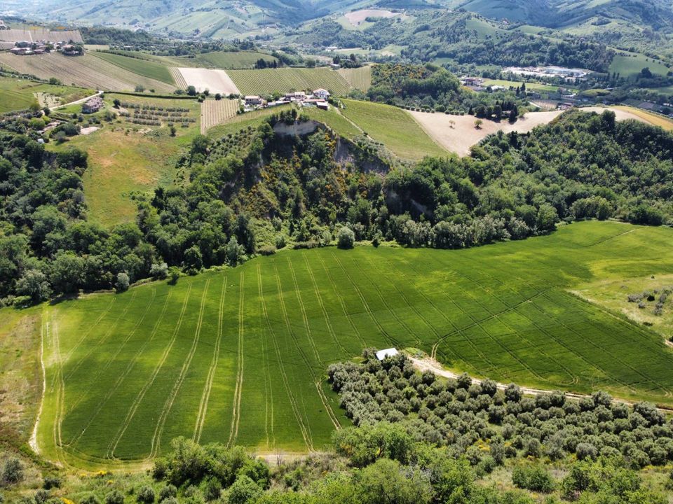 Helårsgrund i Ripatransone, Ascoli Piceno - foto 1