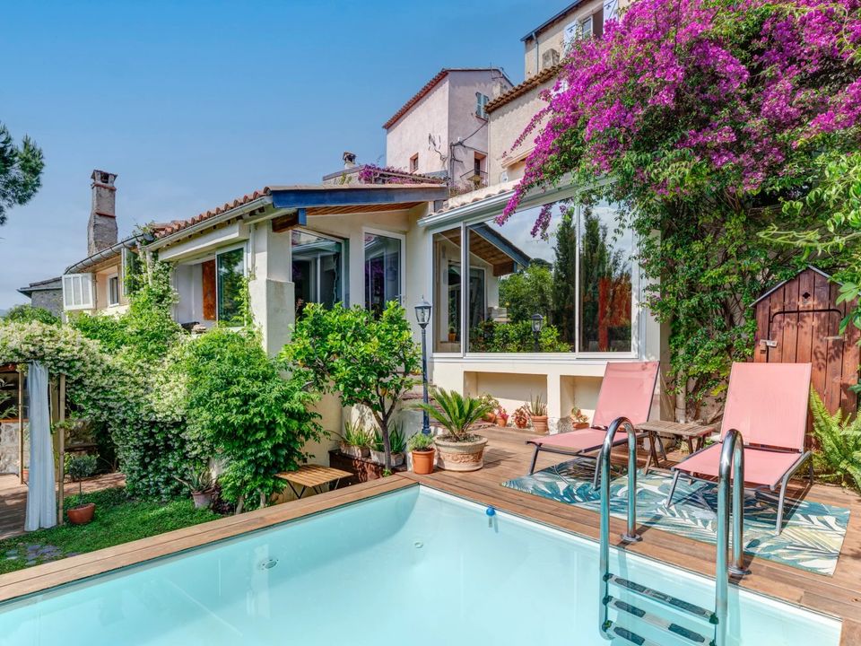 Villa i Cagnes-sur-Mer, Alpes-Maritimes - foto 1