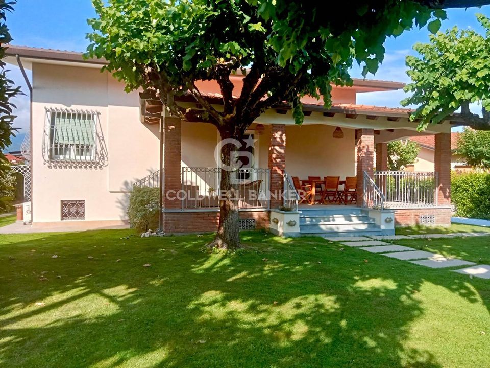Villa i Forte dei Marmi, Lucca - foto 1