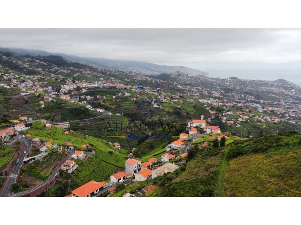 Helårsgrund i Camara de Lobos, Madeira - foto 1