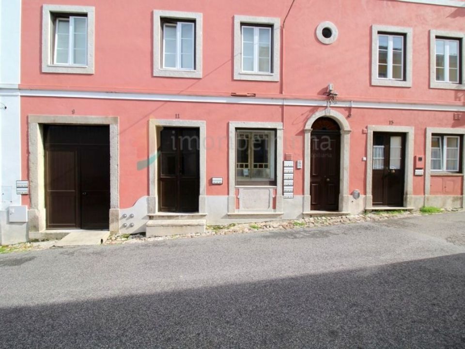 Erhvervsejendom i Almocageme, Lisbon - foto 2