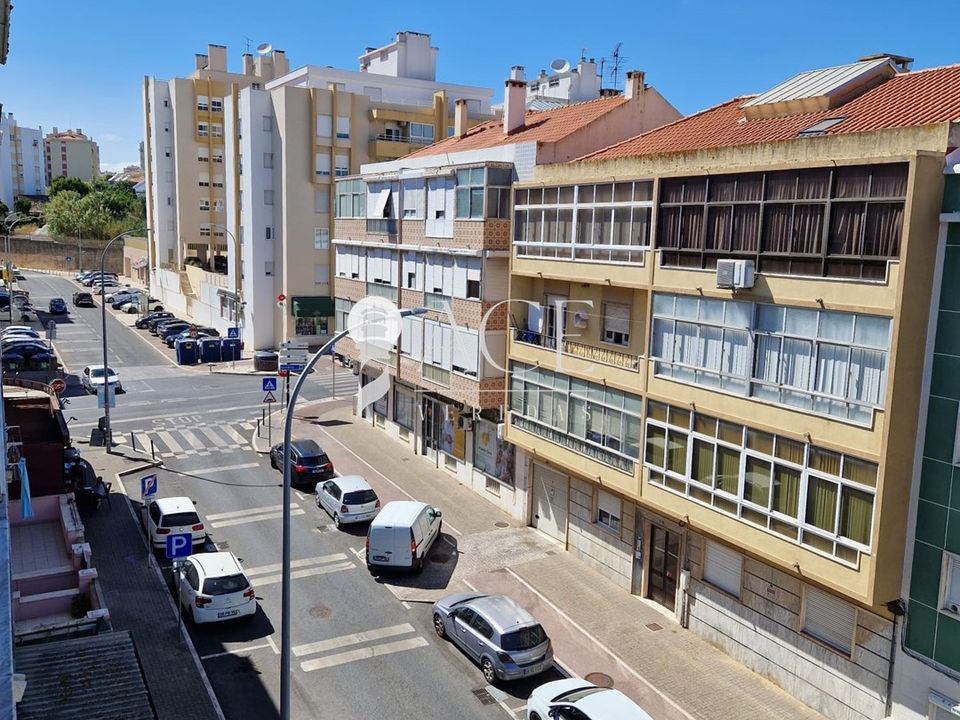 Lejlighed i Amadora, Lisbon - foto 1