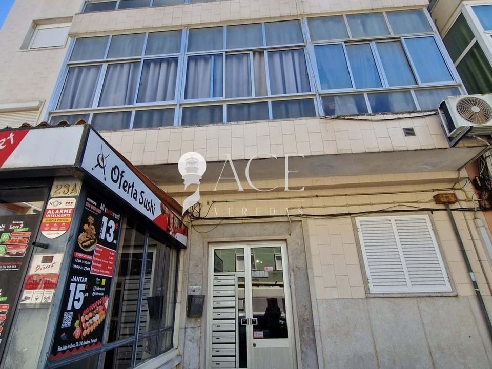 Lejlighed i Amadora, Lisbon - foto 4