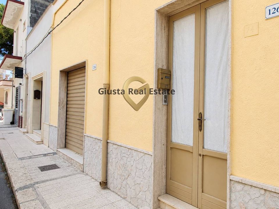 Villa i Latiano, Brindisi - foto 1