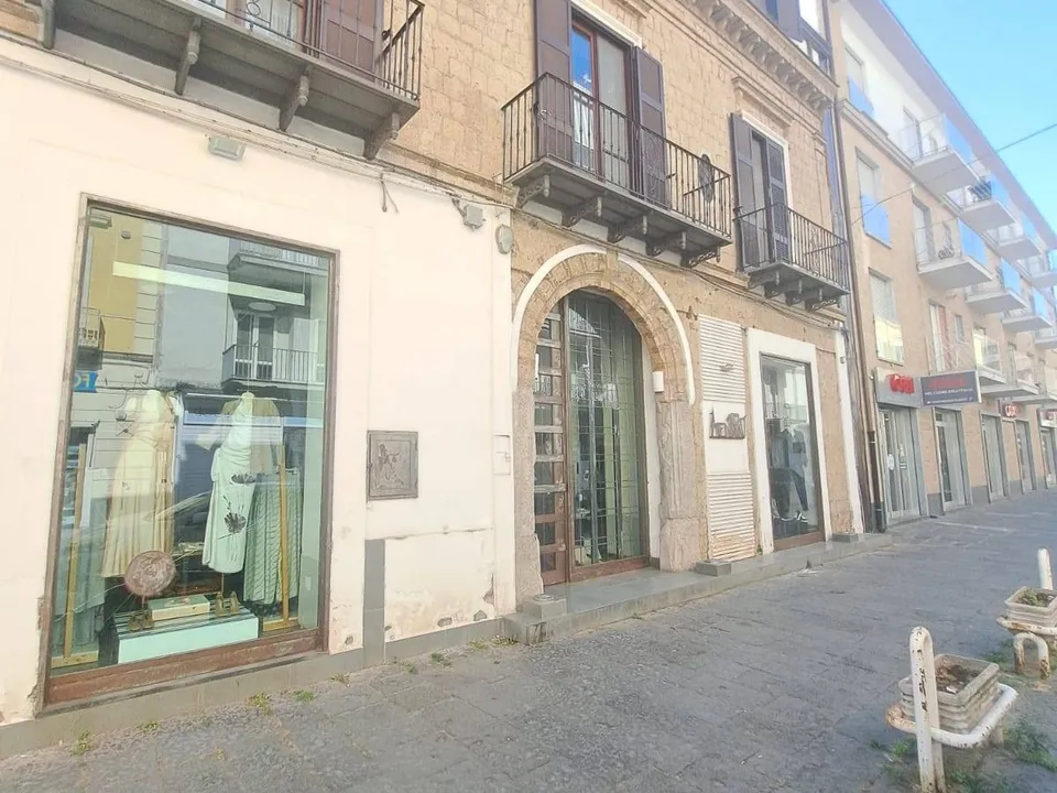 Erhvervsejendom i Marigliano, Naples - foto 2