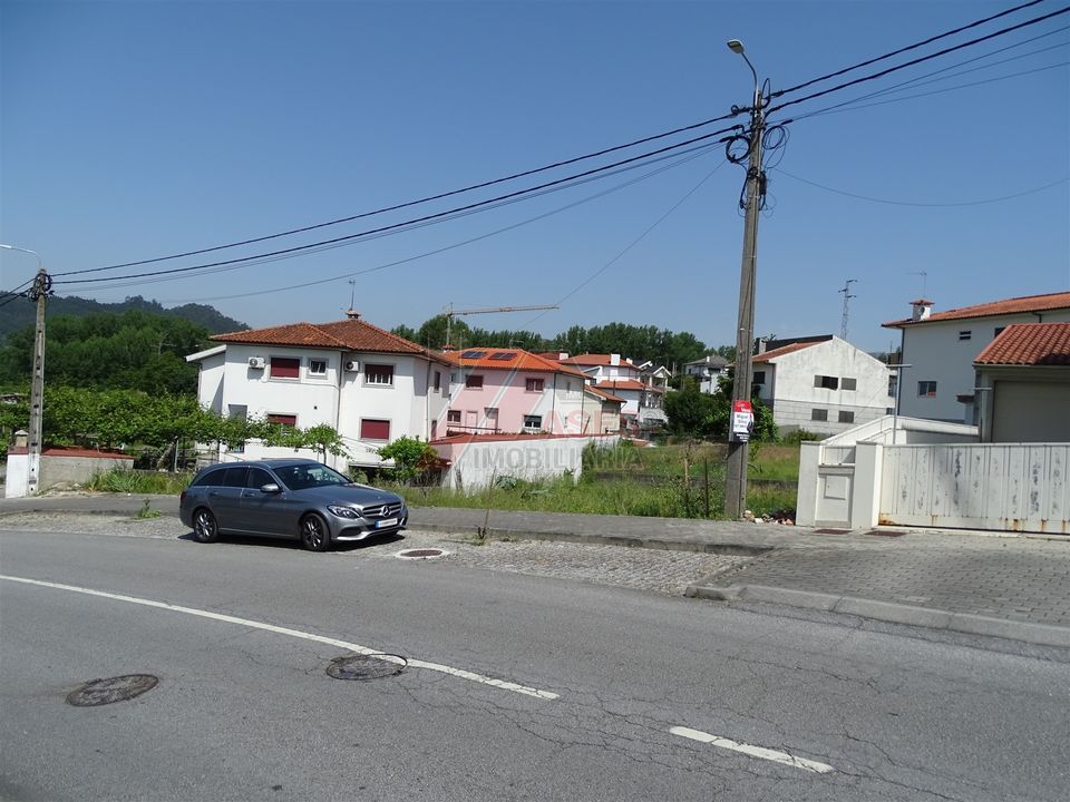 Helårsgrund i Fafe, Braga - foto 2
