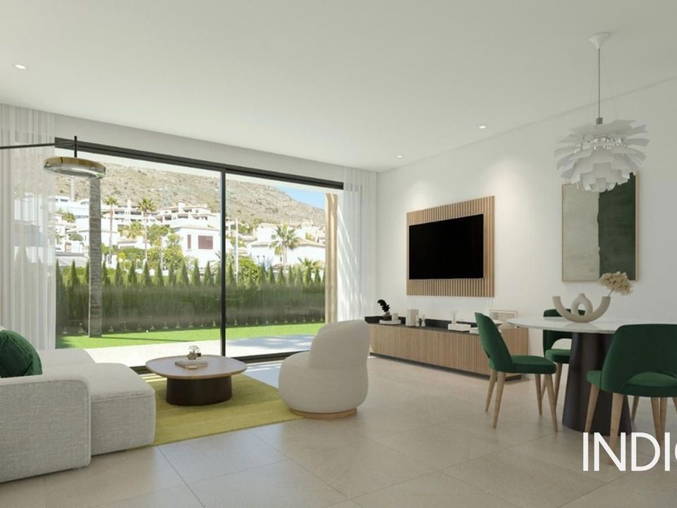 Rækkehus i Finestrat, Alicante - foto 1