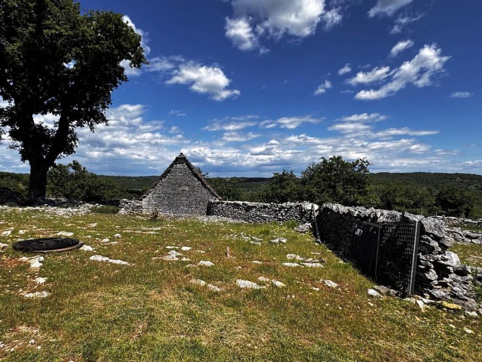 Helårsgrund i Saint-Chels, Lot - foto 1
