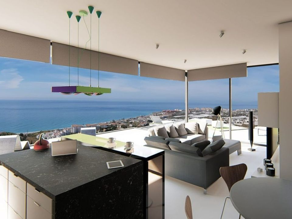 Helårsgrund i Torrox Costa, Malaga - foto 3