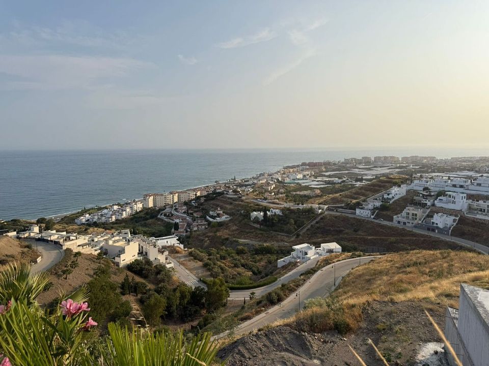 Helårsgrund i Torrox Costa, Malaga - foto 1
