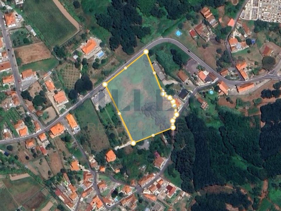 Helårsgrund i Santo Tirso, Porto - foto 2