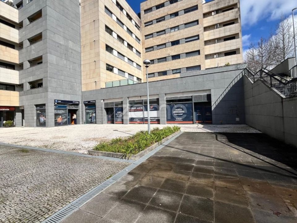 Erhvervsejendom i Viseu, Viseu - foto 1