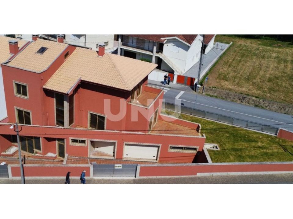 Villa i Santa Maria da Feira, Aveiro - foto 3
