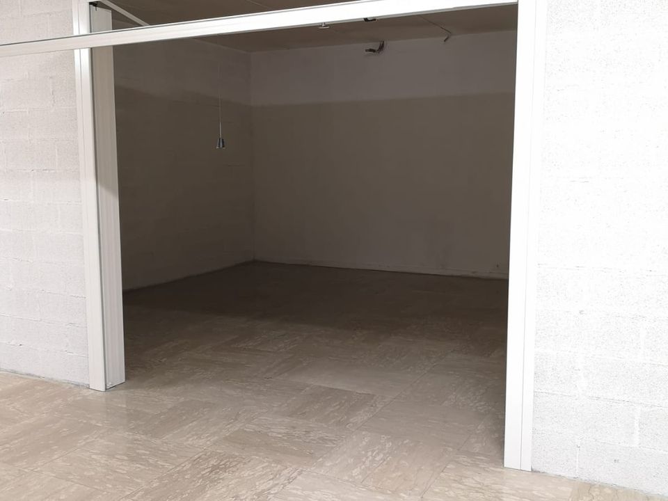 Parkeringsplads i Porto San Giorgio, Fermo - foto 4