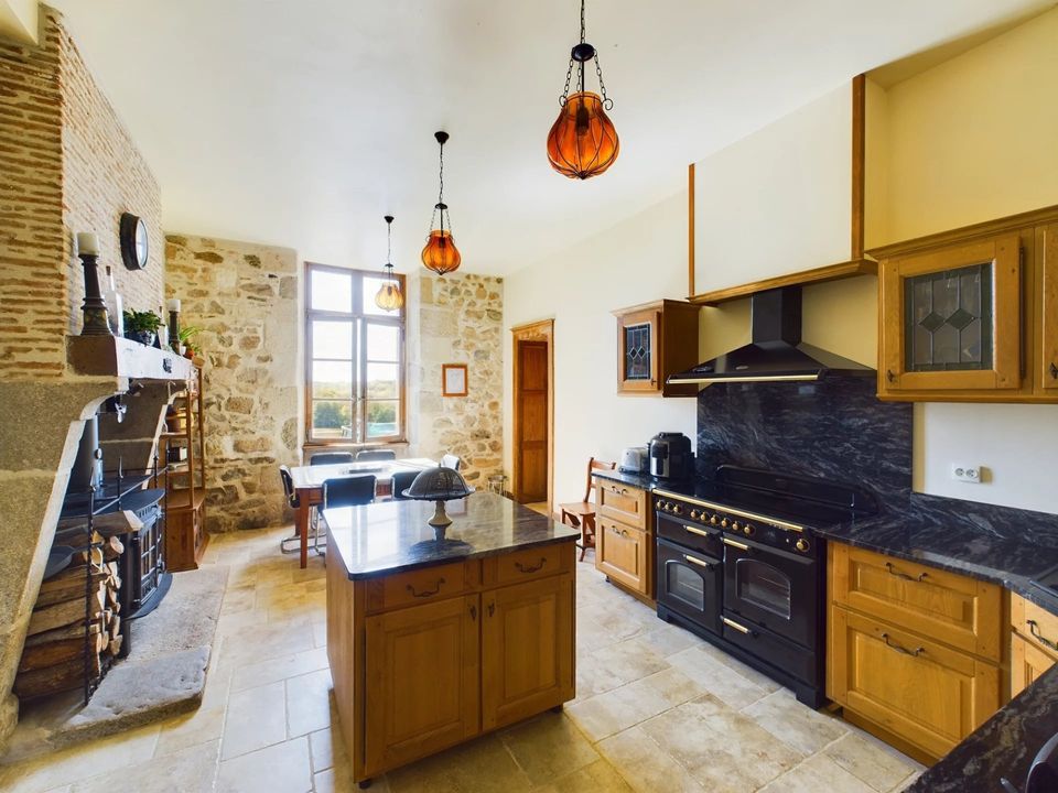 Villa i Confolens, Charente - foto 4