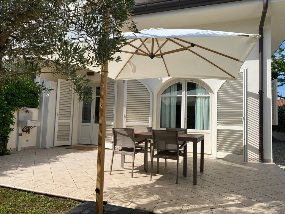 Villa a Forte dei Marmi, Lucca - foto 1