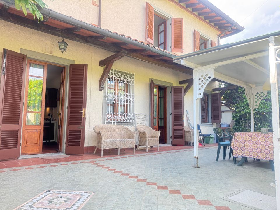 Rekkehus i Forte dei Marmi, Lucca - bilde 1