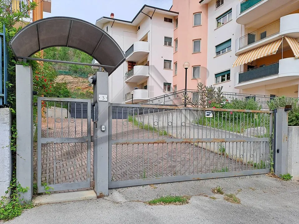 Lejlighed i L'Aquila, L'Aquila - foto 2