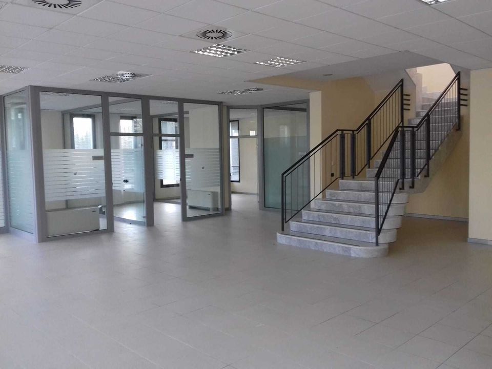 Lokal użytkowy: Reggio nell'Emilia, Reggio Emilia – zdjęcie 2