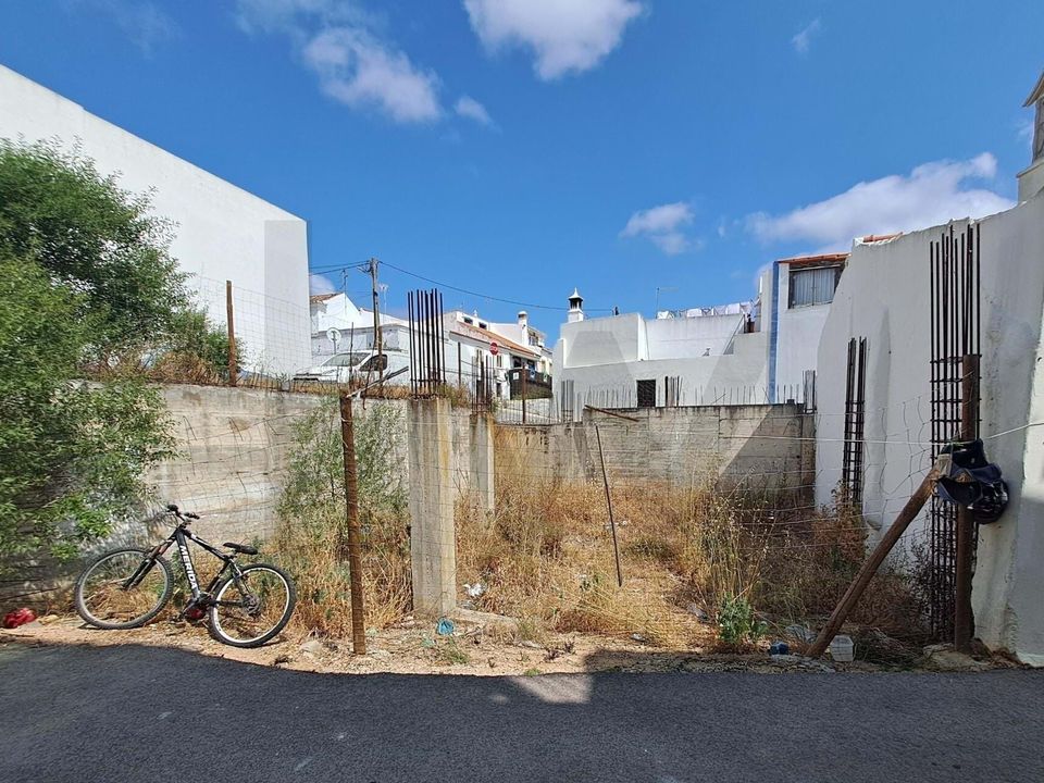 Helårsgrund i Algoz, Faro - foto 2