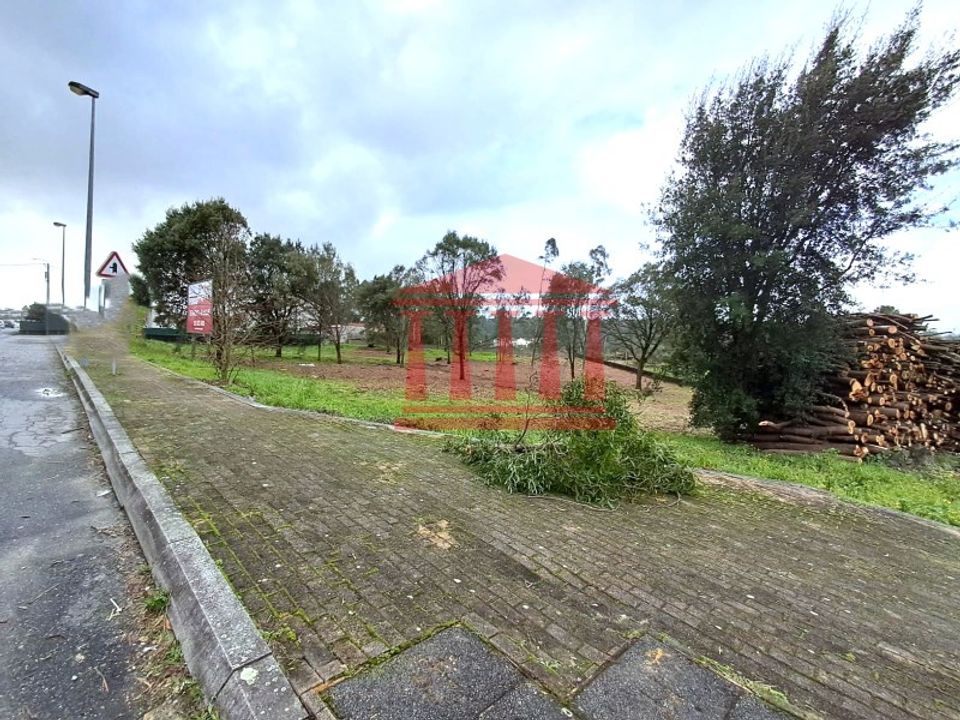 Helårsgrund i Gilmonde, Braga - foto 5