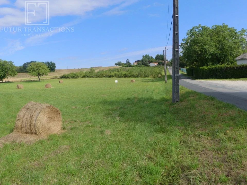 Helårsgrund i Champagnac-De-Belair, Dordogne - foto 1
