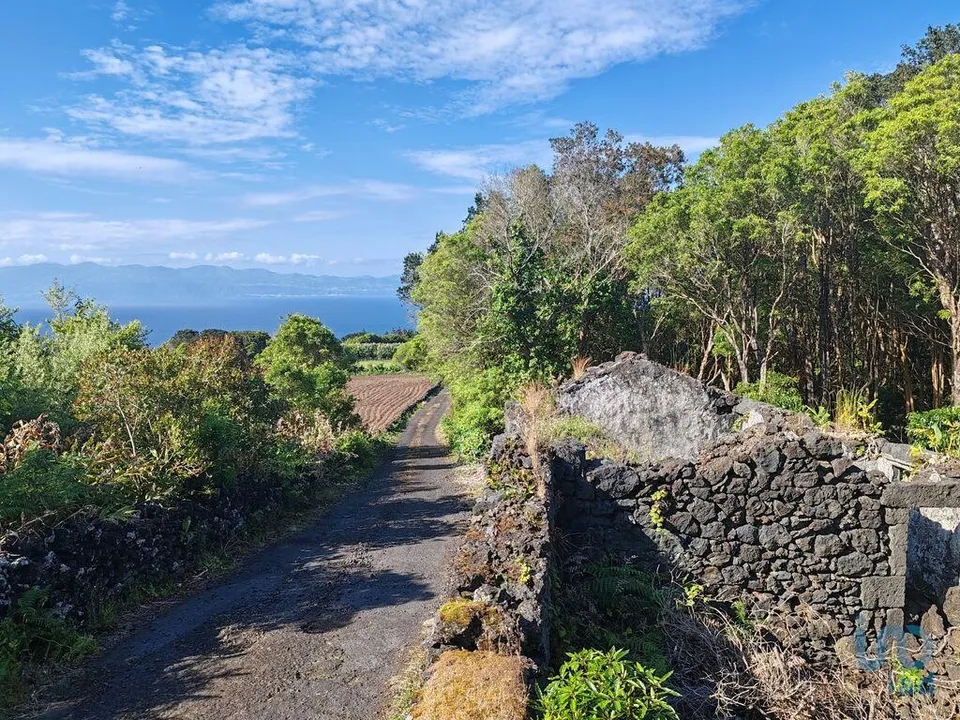 Casa de pueblo en Lajes do Pico, Pico - foto 2