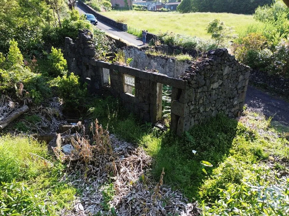 Casa de pueblo en Lajes do Pico, Pico - foto 3