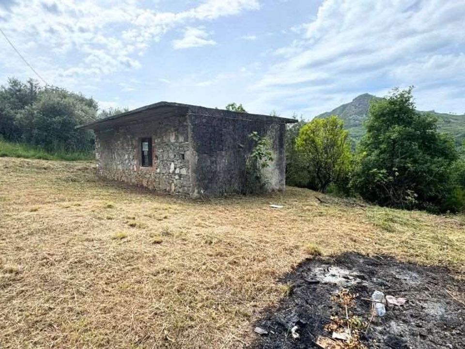 Helårsgrund i Bonifati, Cosenza - foto 2
