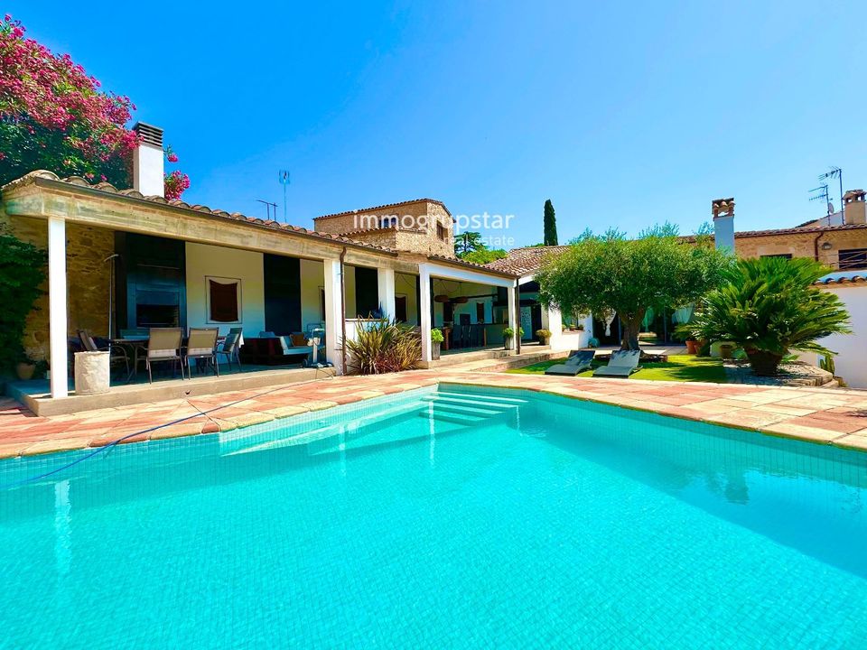 Villa i Castell-Platja D'aro, Gerona - foto 1