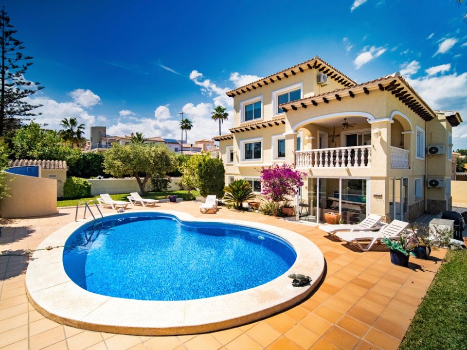 Villa i La Nucia, Alicante - foto 1