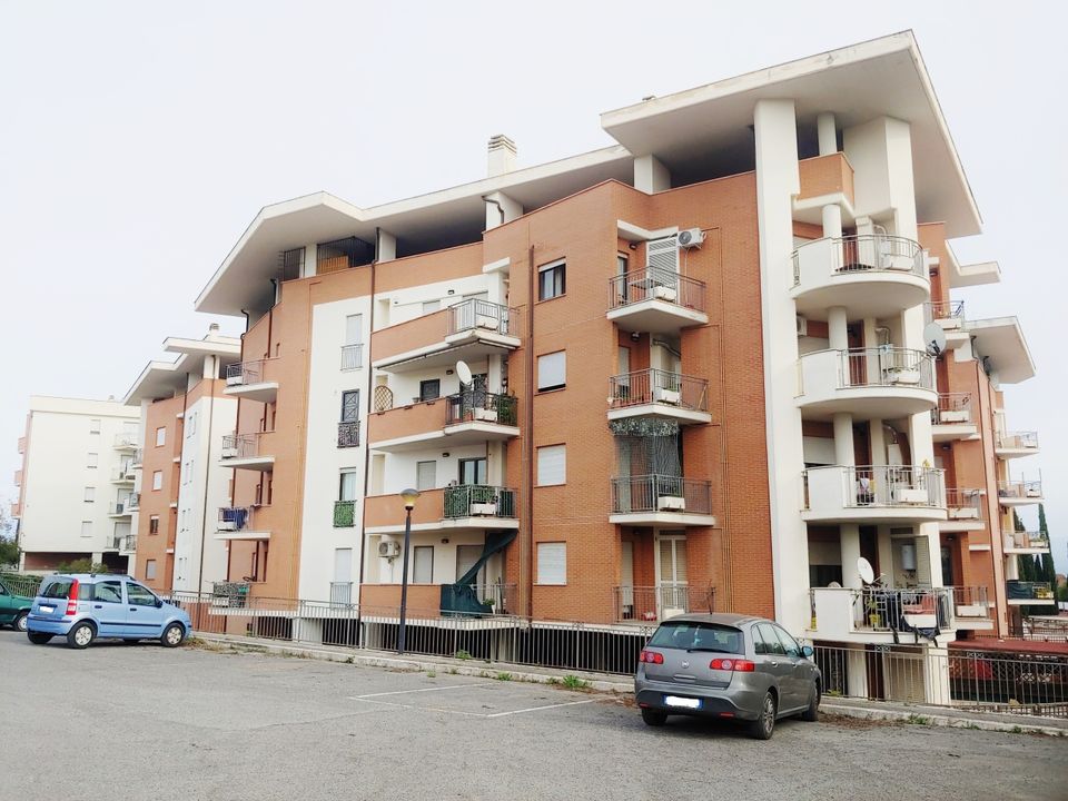 Erhvervsejendom i Fiano Romano, Rome - foto 1