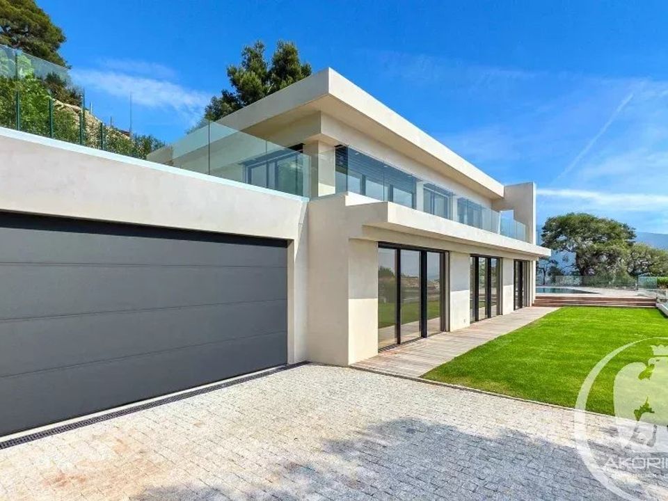 Villa i Roquebrune-Cap-Martin, Alpes-Maritimes - foto 1
