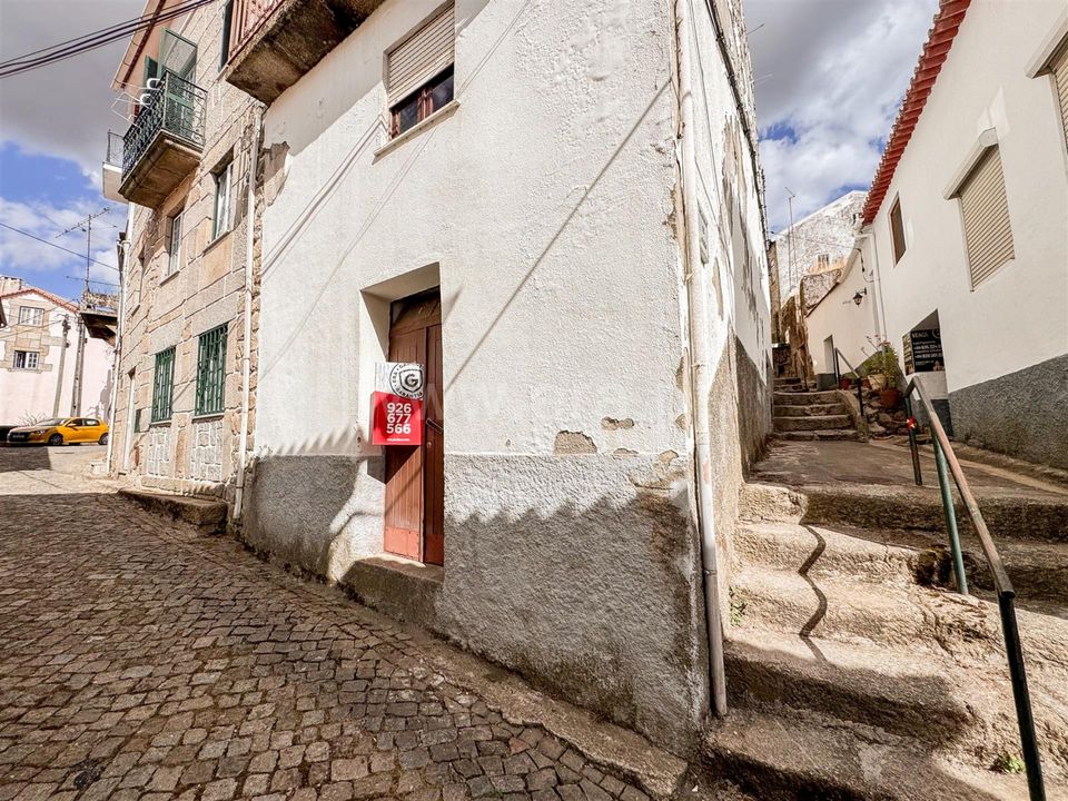 Landsbyhus i Gouveia, Guarda - foto 1