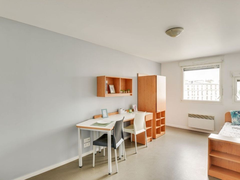 Erhvervsejendom i Aubervilliers, Seine-Saint-Denis - foto 3