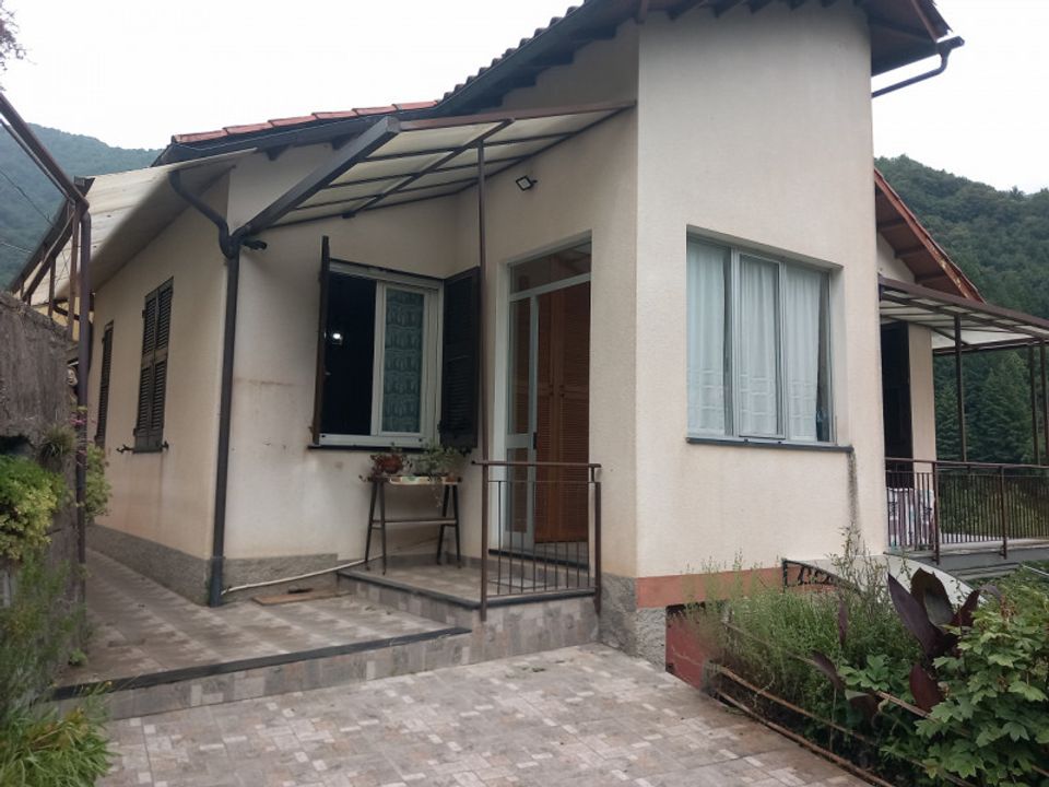 Villa a Favale di Malvaro, Genoa - foto 1