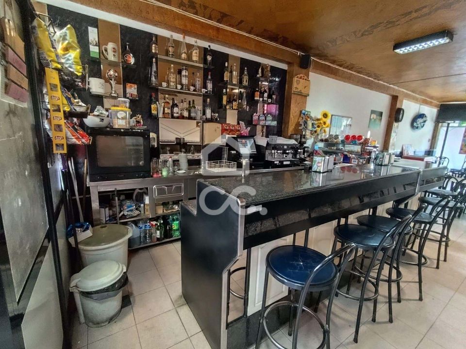 Erhvervsejendom i Valongo, Porto - foto 3