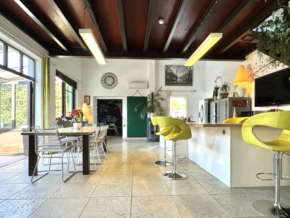 Villa i L'Isle-sur-la-Sorgue, Vaucluse - foto 3