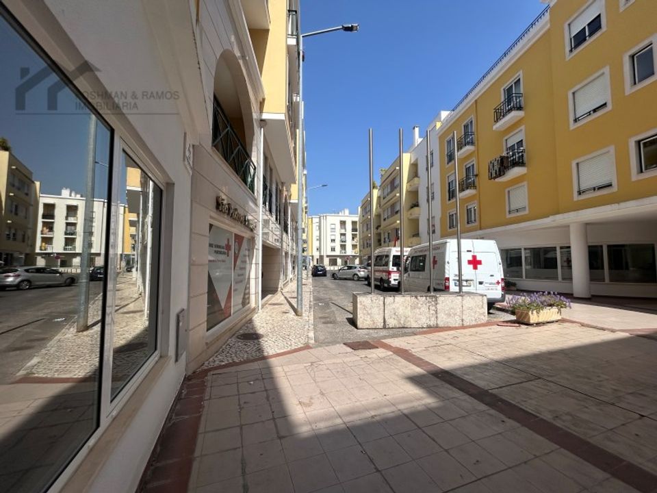 Erhvervsejendom i Matacaes, Lisbon - foto 5