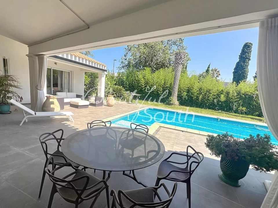 Villa a Perpignan, Pyrenees-Orientales - foto 4