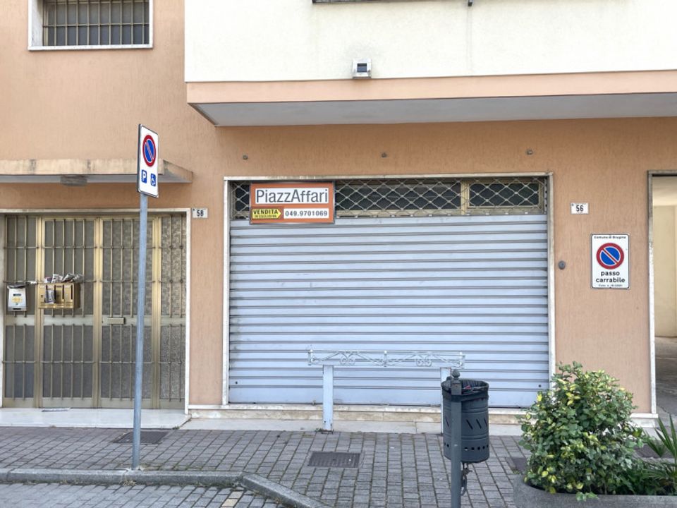 Erhvervsejendom i Brugine, Padua - foto 1