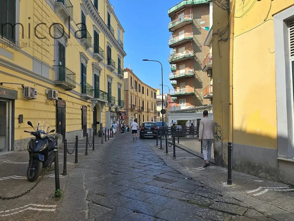 Erhvervsejendom i Naples, Naples - foto 5