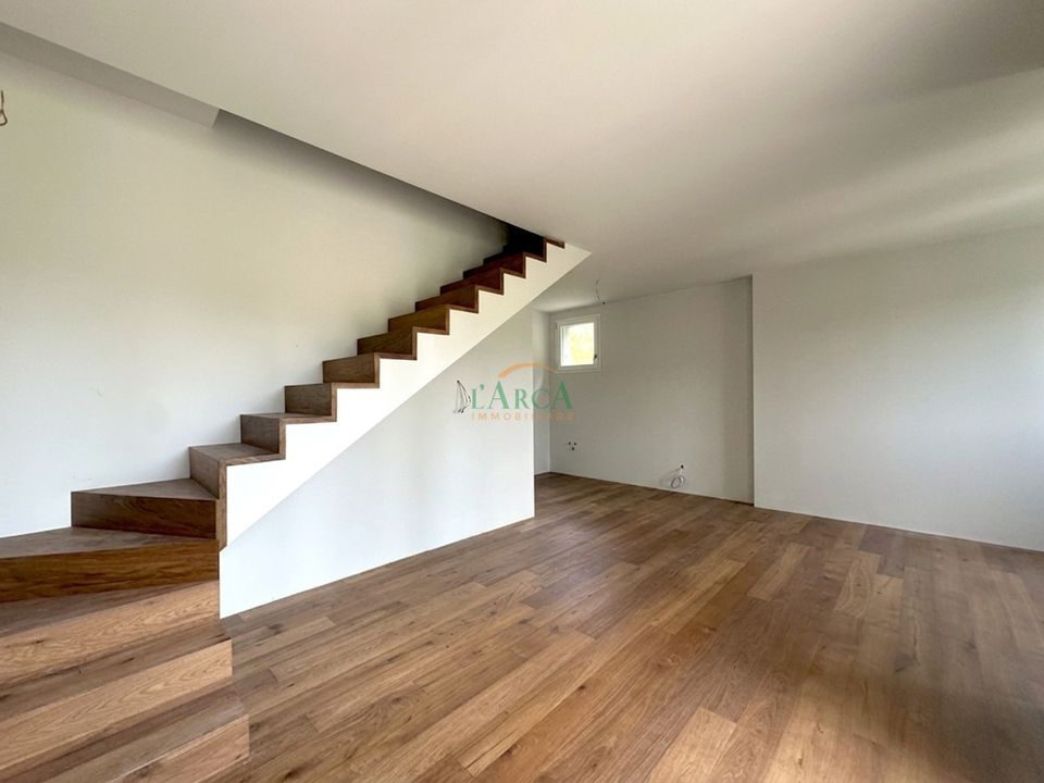 Villa in Sarnico, Bergamo - foto 1