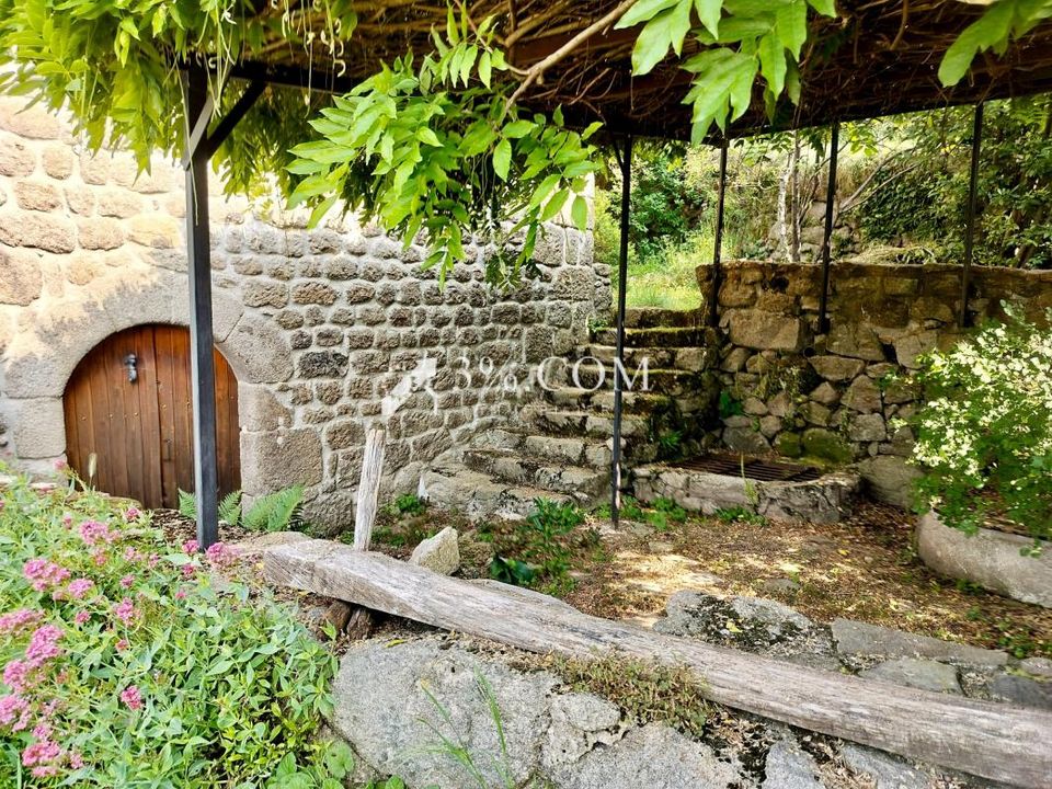 Villa i St.-Genest-Lachamp, Ardeche - foto 2
