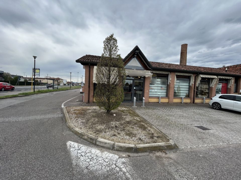Erhvervsejendom i Mestrino, Padua - foto 4