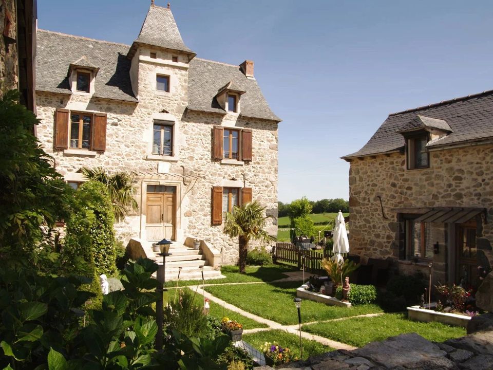 Villa i Maleville, Aveyron - foto 1