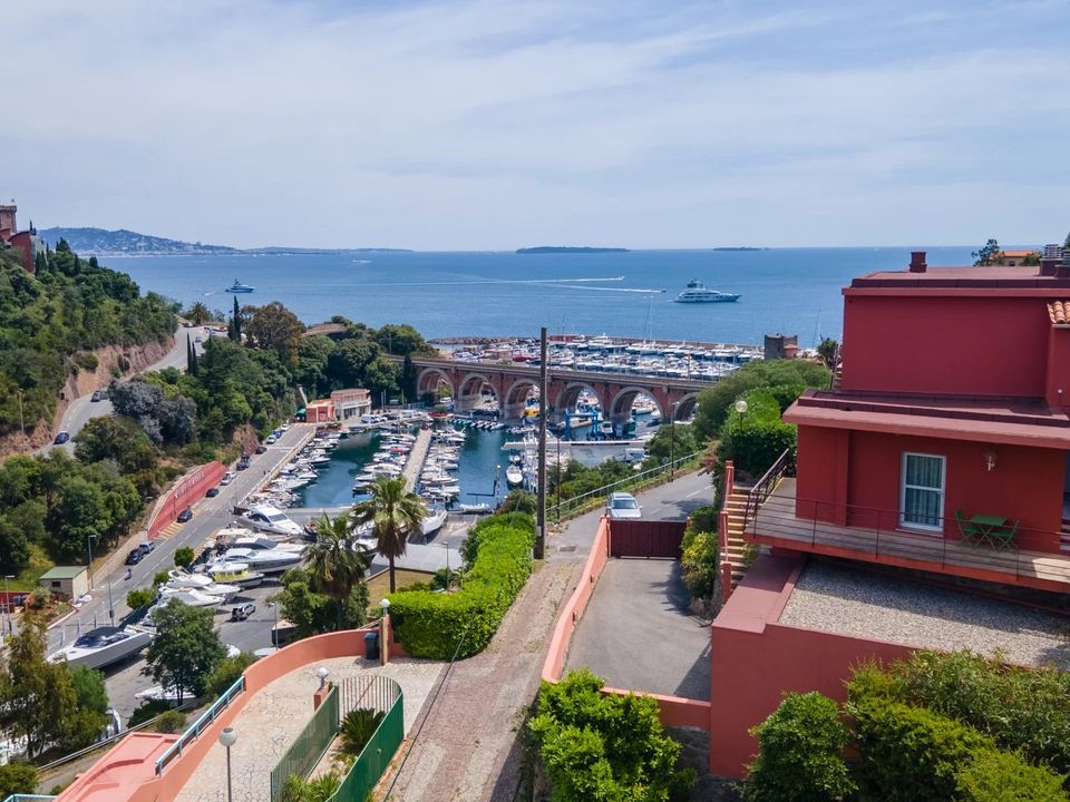 Villa i Theoule-sur-Mer, Alpes-Maritimes - foto 3