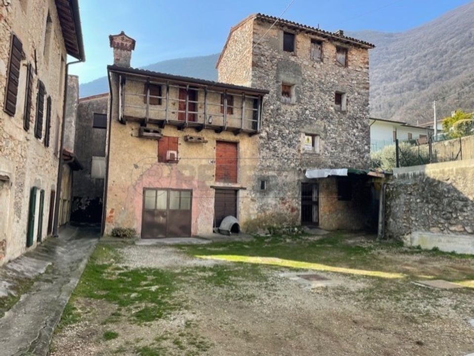 Villa i Bassano del Grappa, Vicenza - foto 1