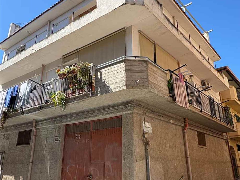 Garage i Casteldaccia, Palermo - foto 1