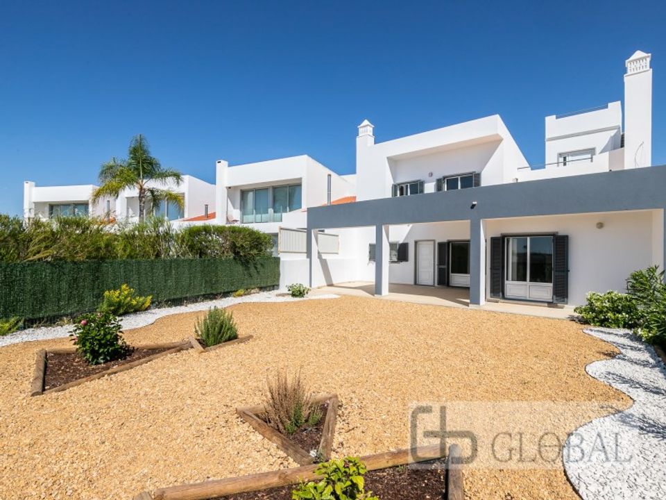 Villa i Mexilhoeira Grande, Faro - foto 1